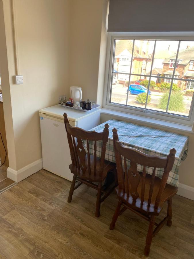 Clarendon Lodge - Accommodation Only Skegness Exteriér fotografie